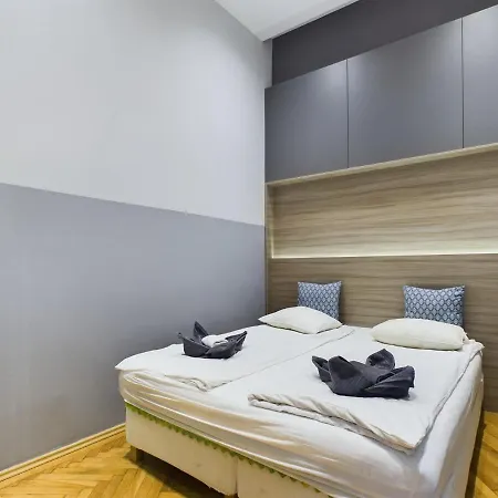 Gray Stylish Central Apartment Budapest Extérieur photo